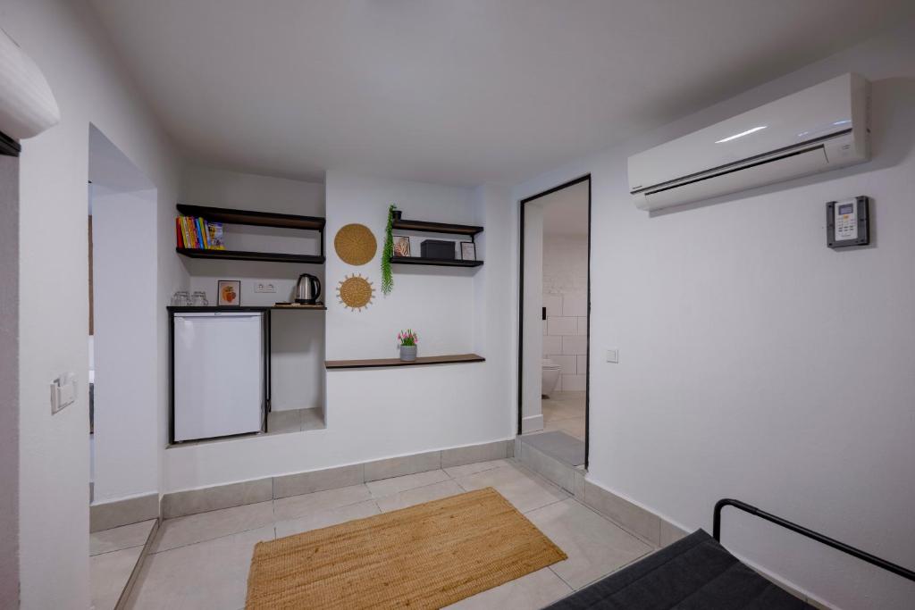 The Easy Rooms Terrace - 16