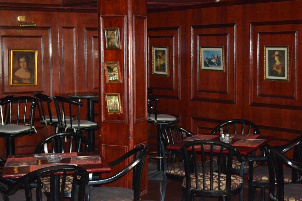 Restaurace v ubytování Beirut Hotel Cairo