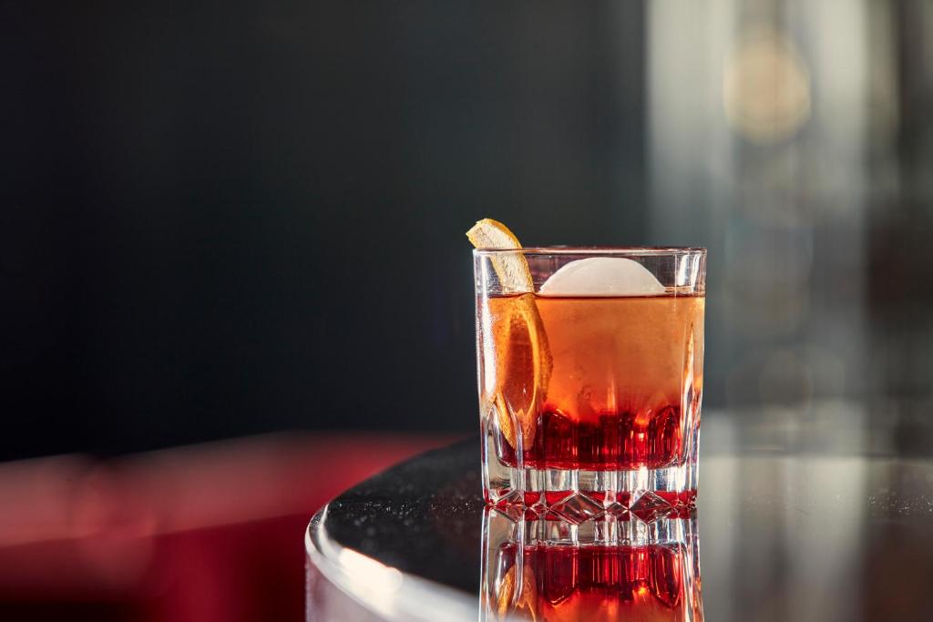 Life Gallery Athens - Resim 30