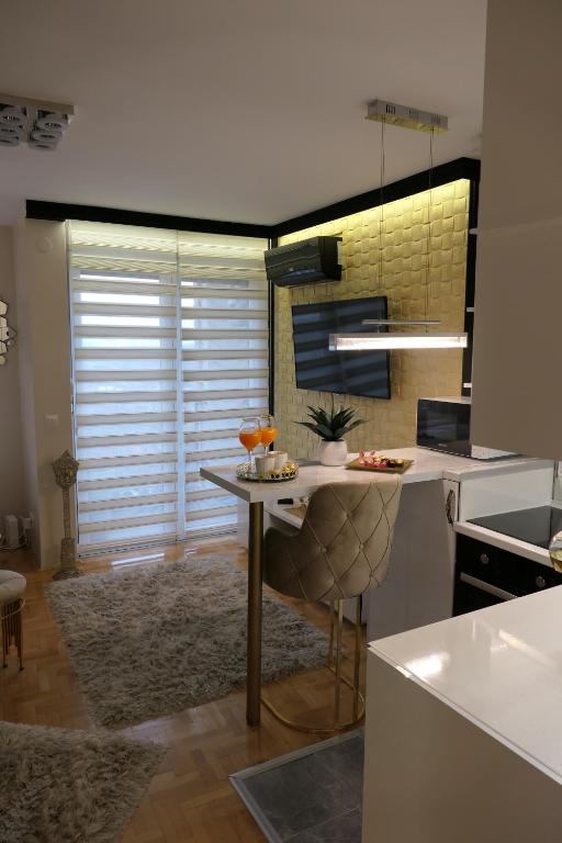 Cucina o angolo cottura di Apartman Živković