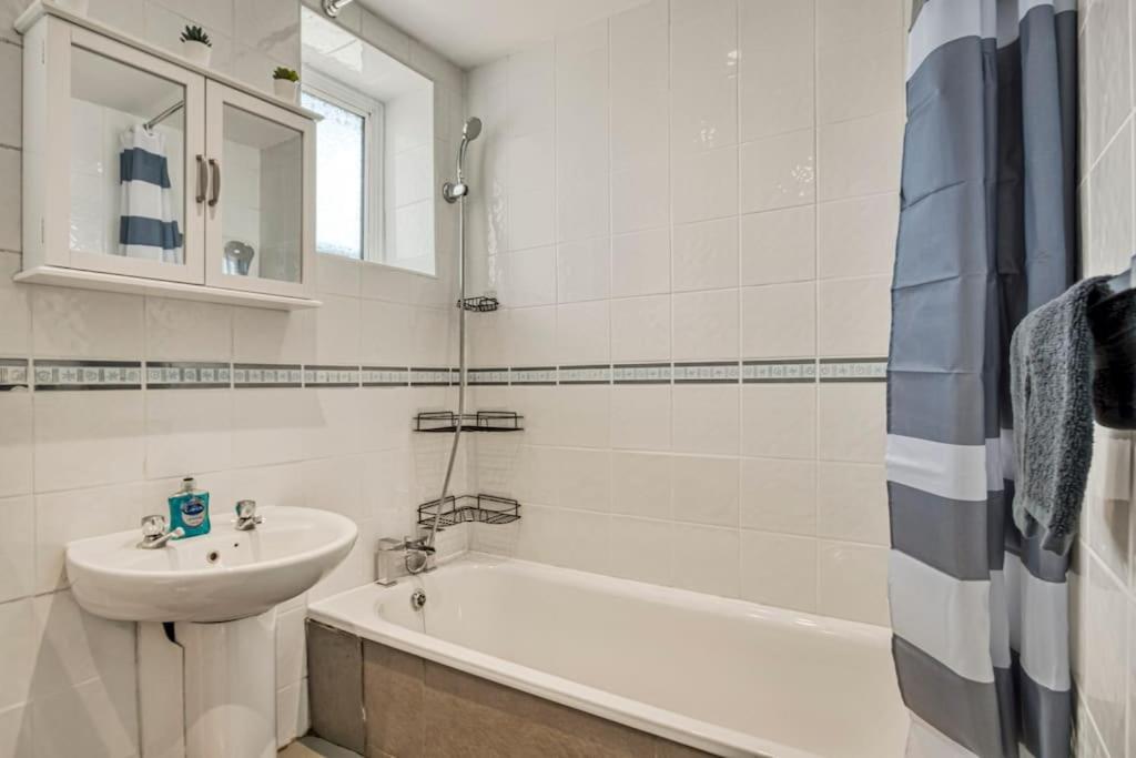 کلافام کامن 3 تخته دوست داشتنی - Lovely 3-Bed Clapham Common، کلافام کامن 3 تخته دوست داشتنی