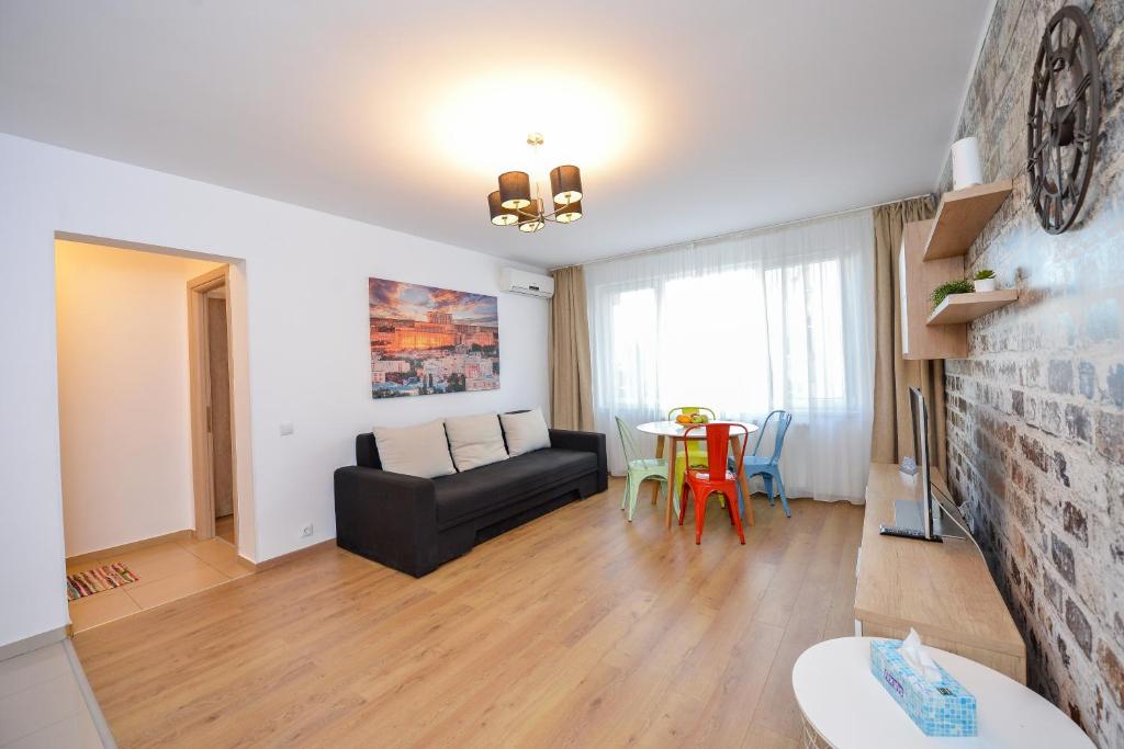 One by One - by Grand Accommodation - 
