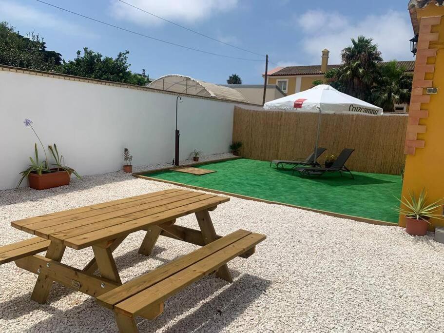 Vonkajšia záhrada v ubytovaní Villa Marilu