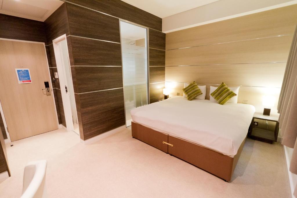The Wesley Euston - Resim 17