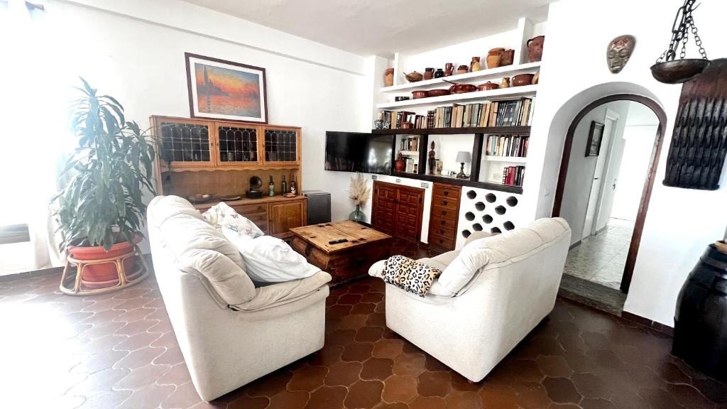 4 bedrooms villa with sea view private pool and furnished ...