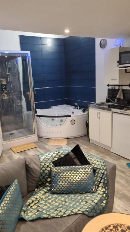 Kuchyň nebo kuchyňský kout v ubytování Le cocon spa