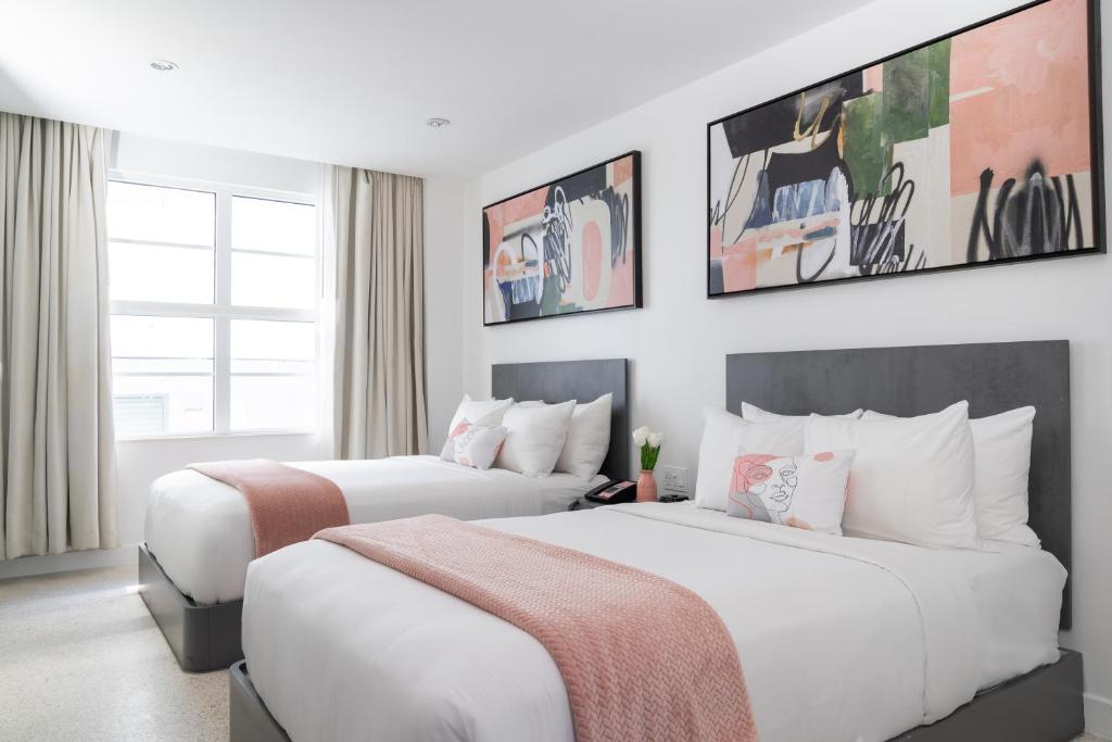 Clevelander Hotel - 