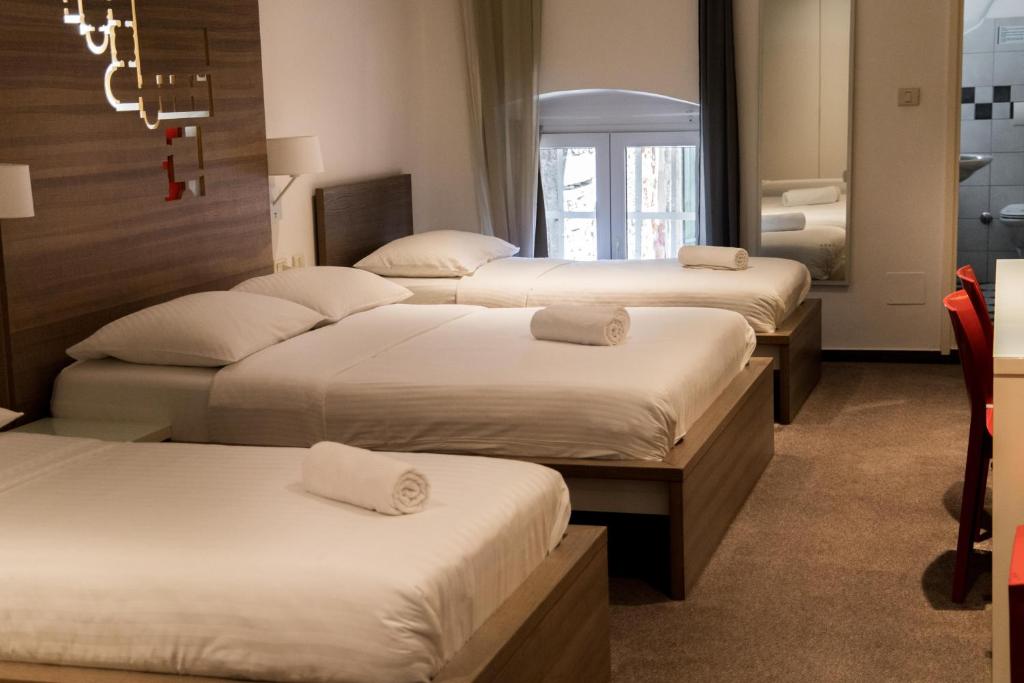 Slavija Culture Heritage Hotel - Resim 15