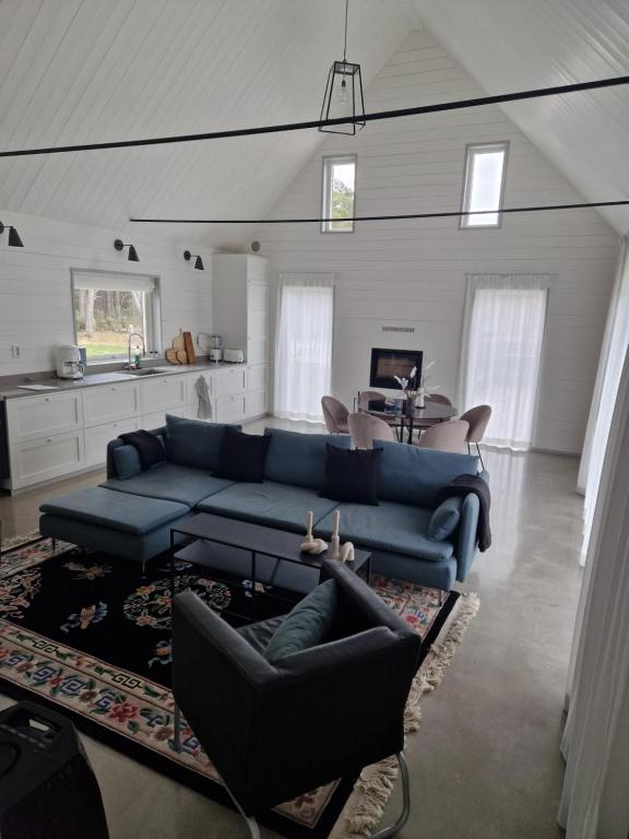 Fräscht, spatiöst hus - Three-Bedroom Villa