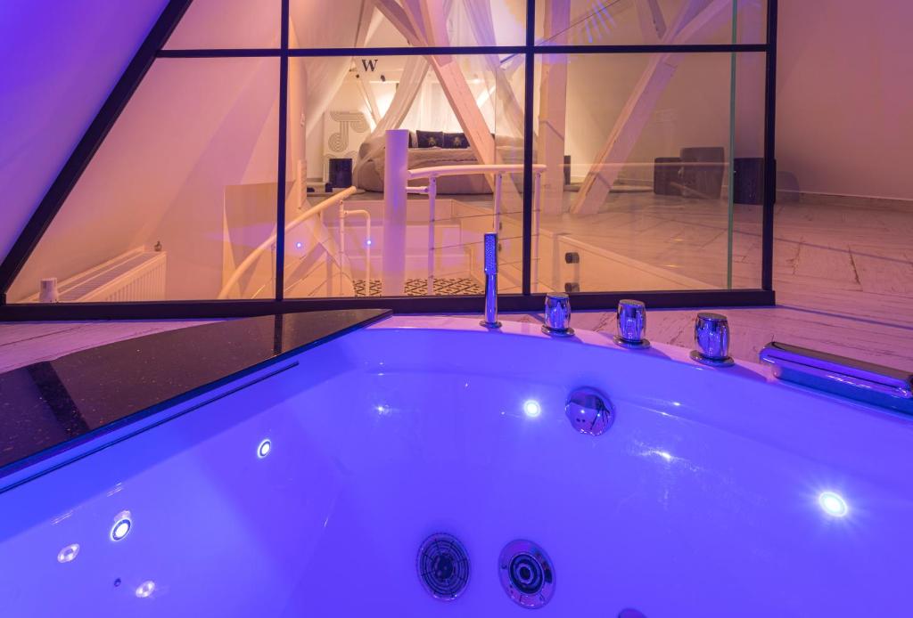 Magiczne gniazdko na samym Rynku - 13