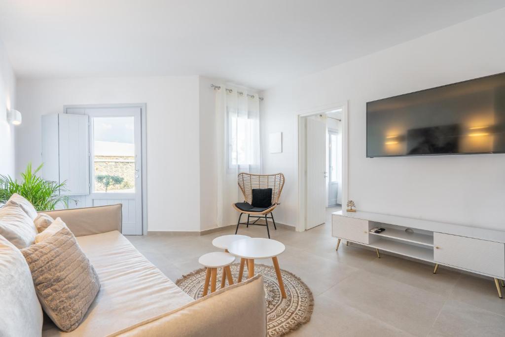 SN Santorini Apartments - 12