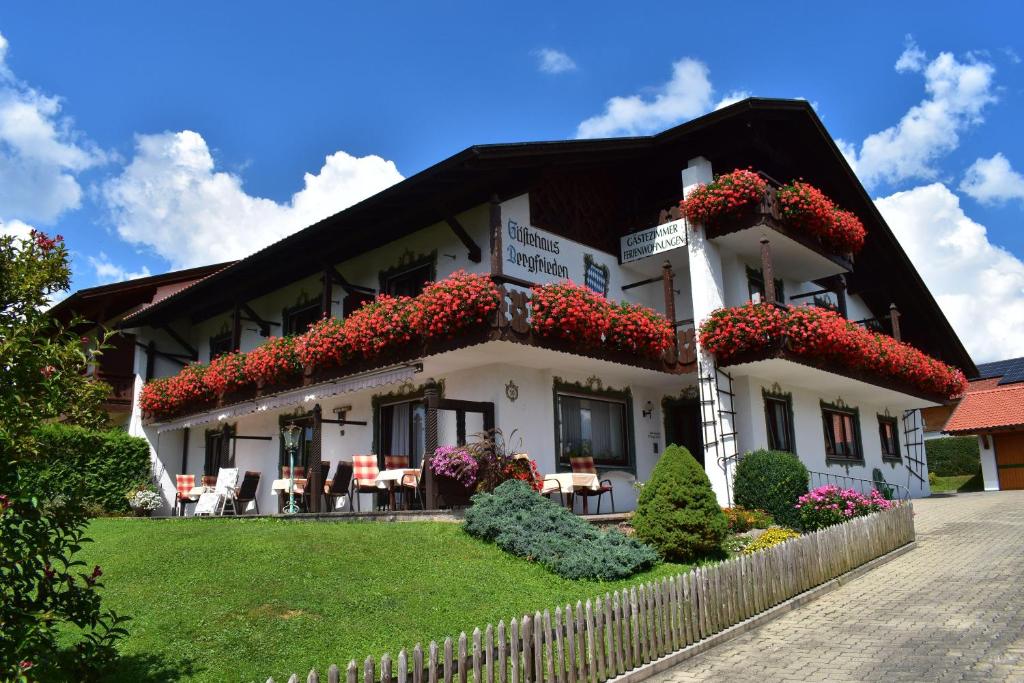 Zahrada ubytování Ferienwohnung-Susanne-im-Gaestehaus-Bergfrieden