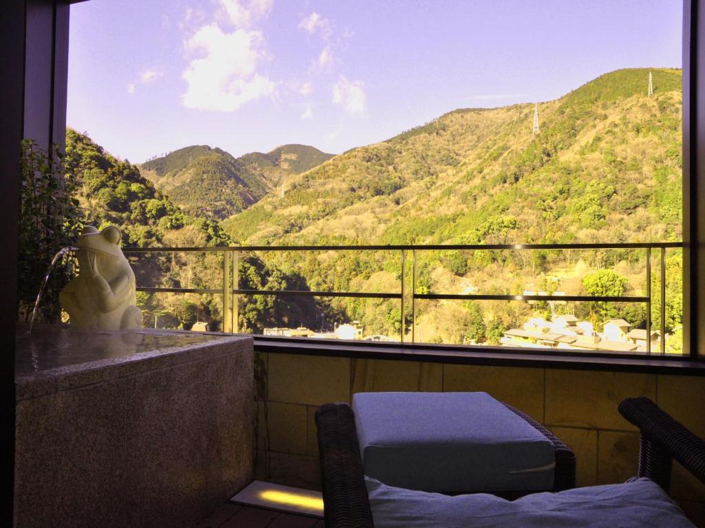 Balinese onsen ryokan Hakone Airu 部屋の予約