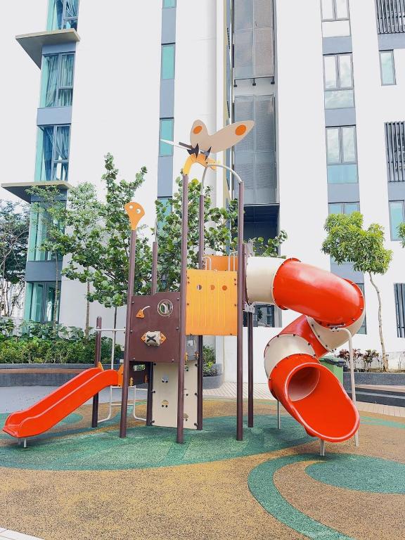 Herní místnost nebo prostor pro děti v ubytování ELYSIA-Legoland-QFamilySuite-WaterDispenser