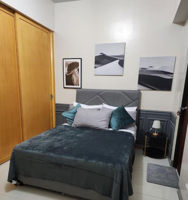 Cozy Studio Unit near Uptown Mall BGC