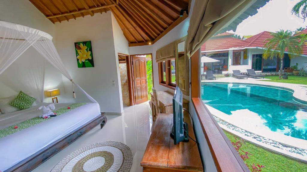 Bali Dyana Villas - Three-Bedroom Villa With Private Pool