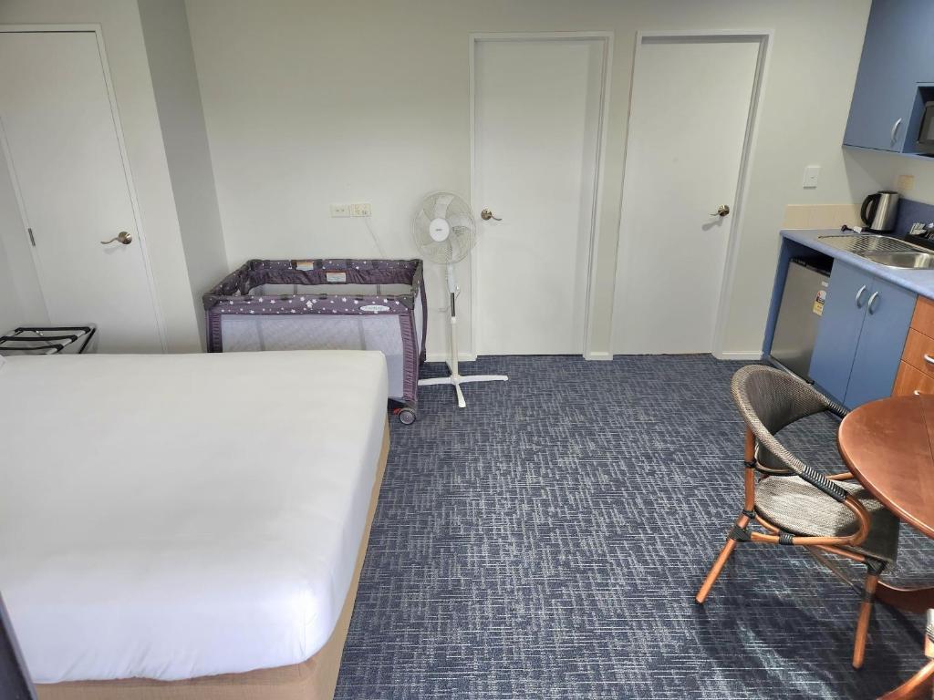 Botany Palms Motel - Resim 39