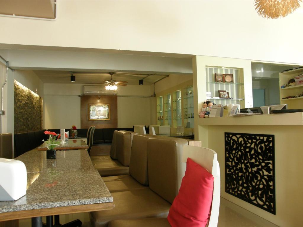 Posezení v ubytování Mooz Huahin Bed & Breakfast