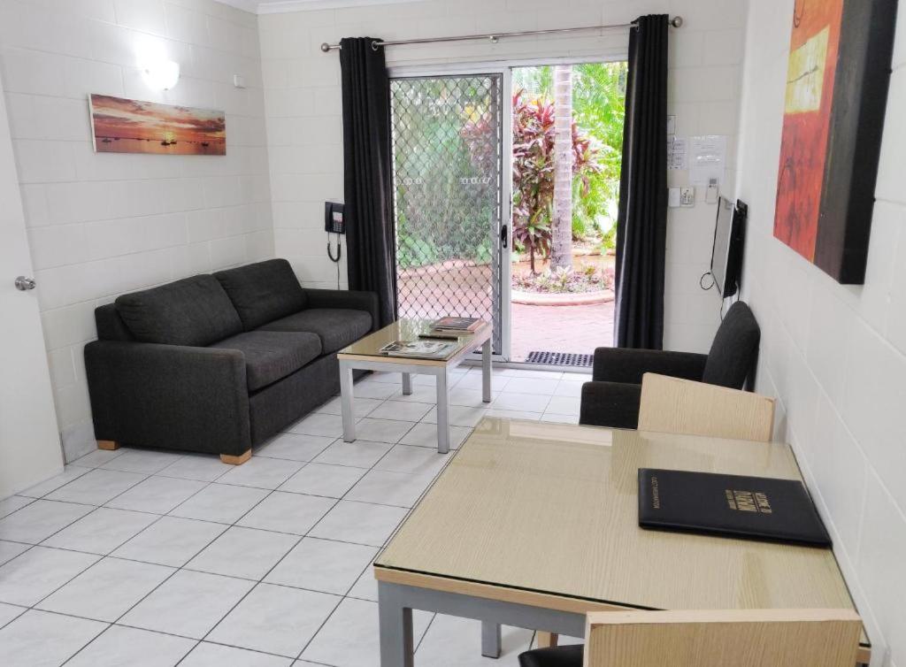 Coconut Grove Holiday Apartments - Resim 14