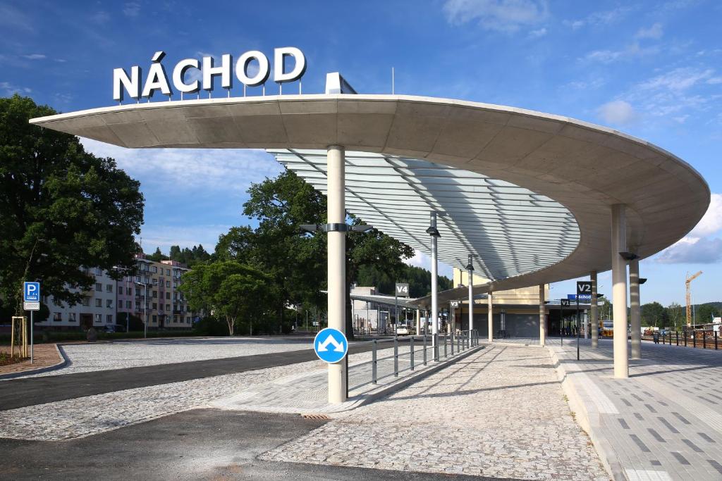 Zdjęcie z galerii obiektu Hotel Zimní stadion Náchod w mieście Náchod