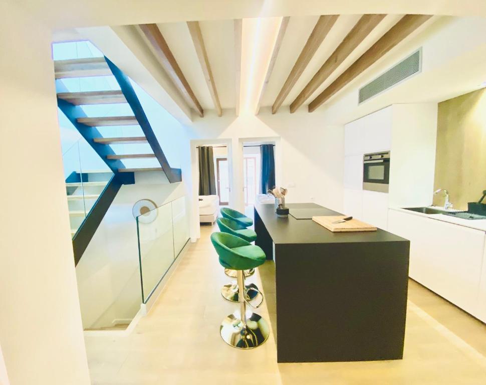 A seating area at Hotel-Apartment with big terrace