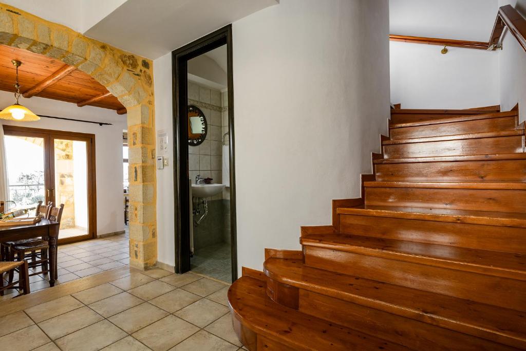 Kép Villa Eleftheria private pool/garden/view/3bdrms/3.5bthrms szállásáról Plataniászban a galériában