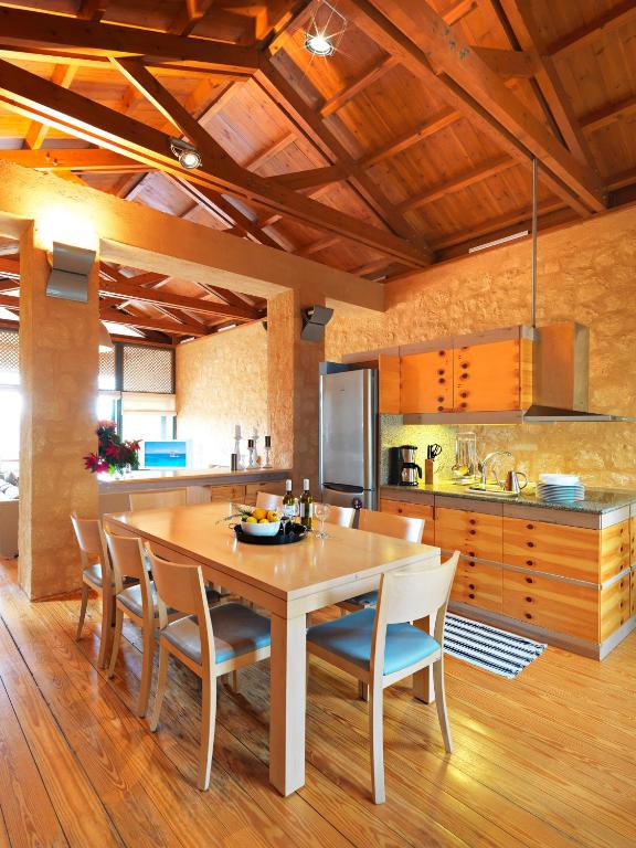 Kép Ariadne - Apokoron Villa with 2 Large Private Pools and Great Views szállásáról Gavalohóriban a galériában