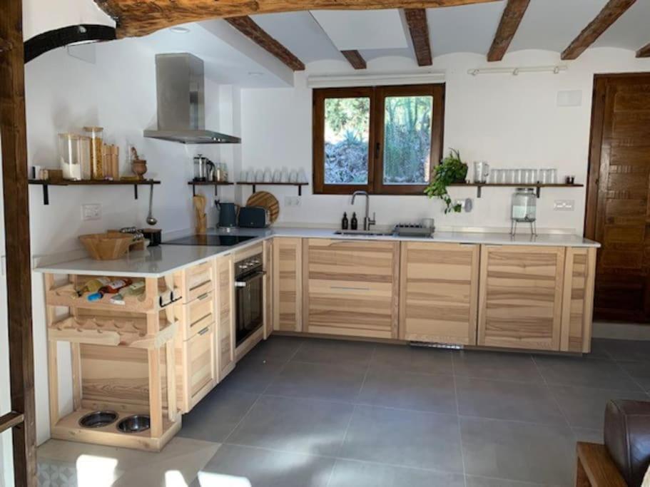 A kitchen or kitchenette at Casa Valleta