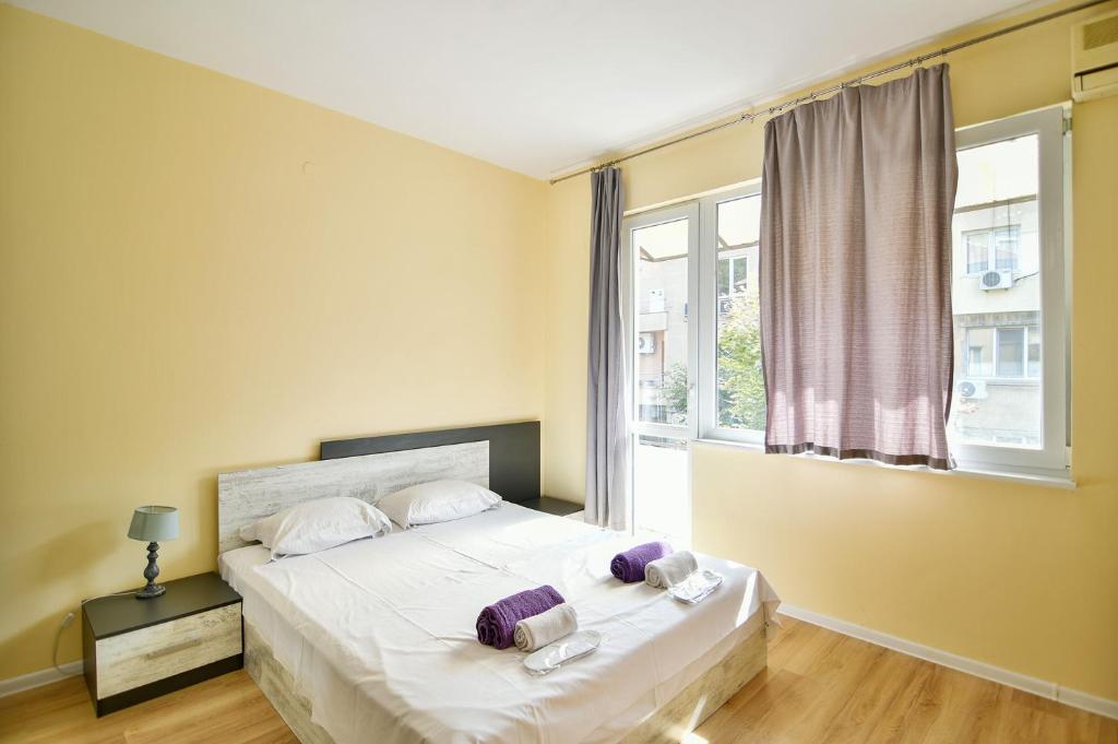 Budget 2BR central location Varna