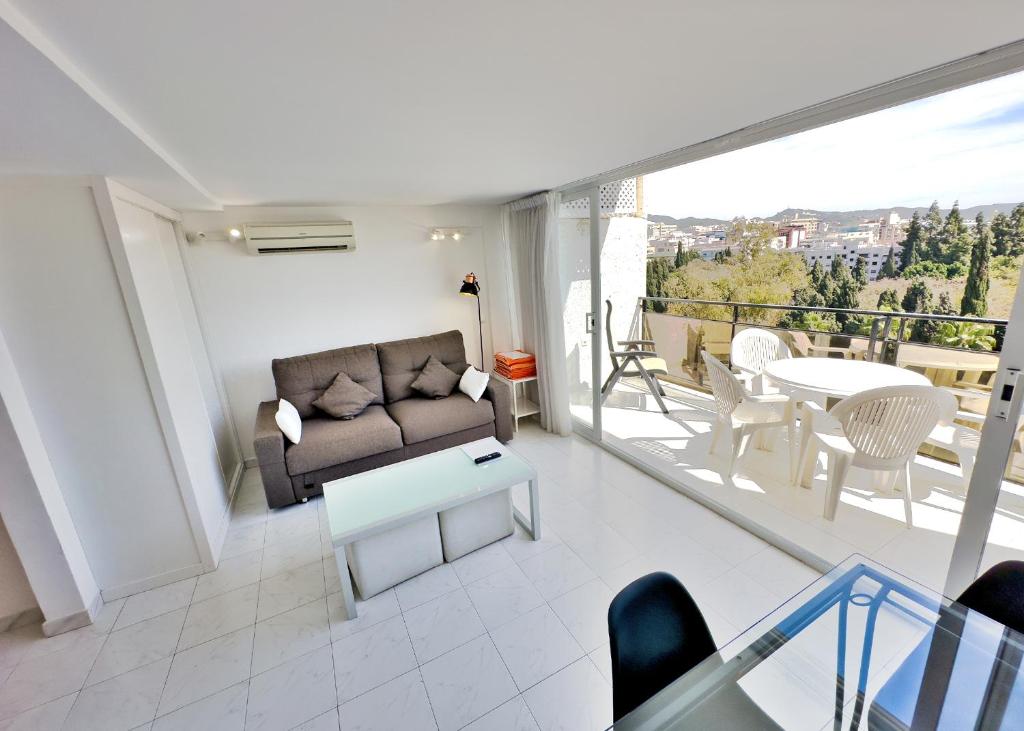 Skol 514 East Facing Duplex Apartment with Sea Views - Apartment