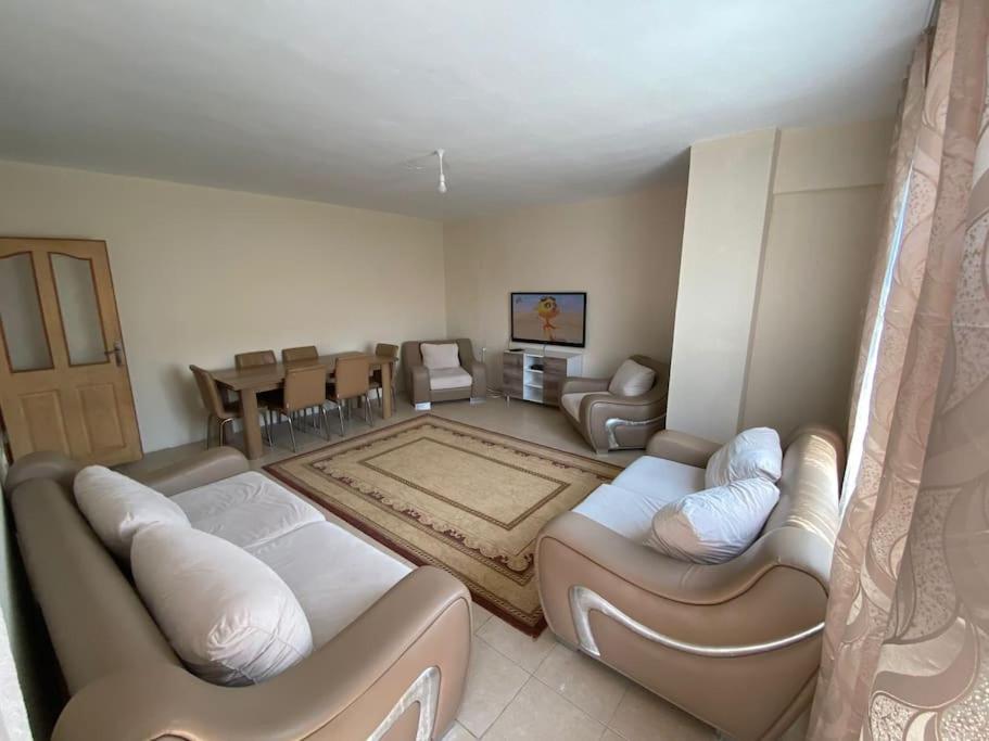 Denize sıfır 3+1 Daire (D/6)