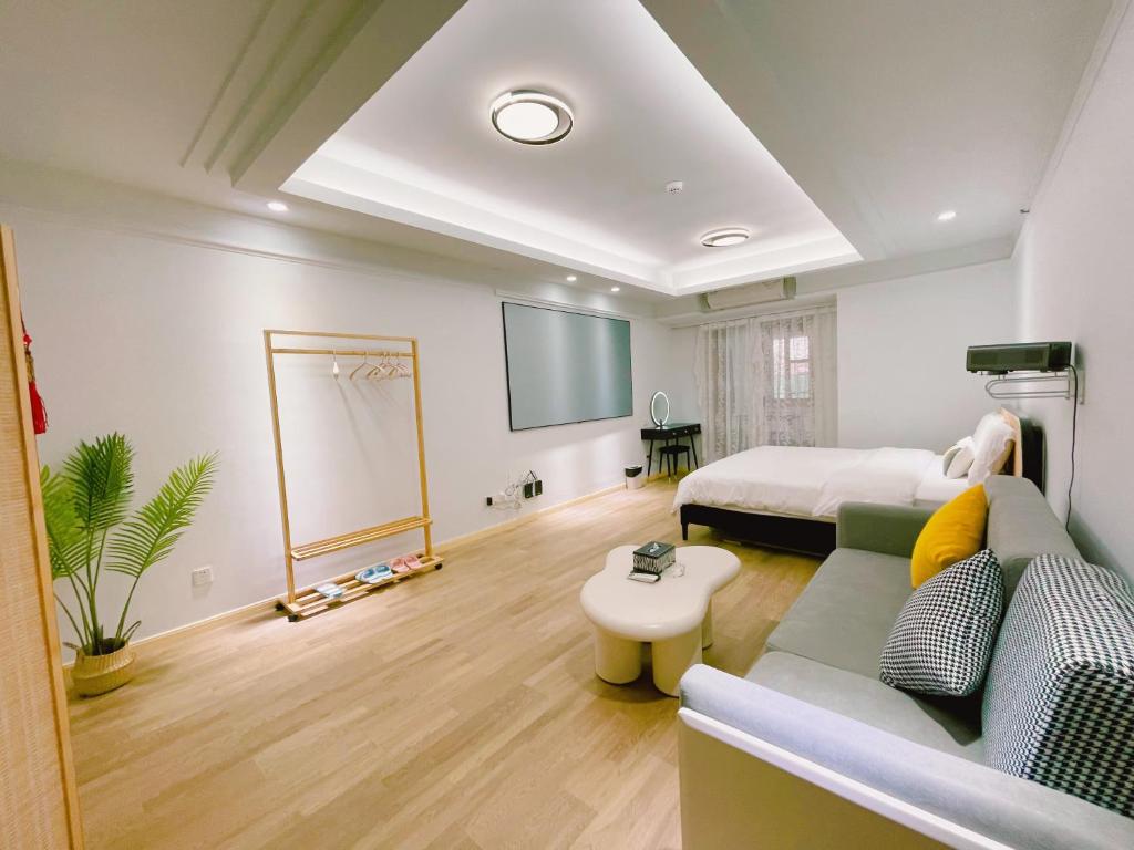 Youlejia Projection Apartment Guangzhou Beijing Road Pedestrian Street Branch - Room King Superior