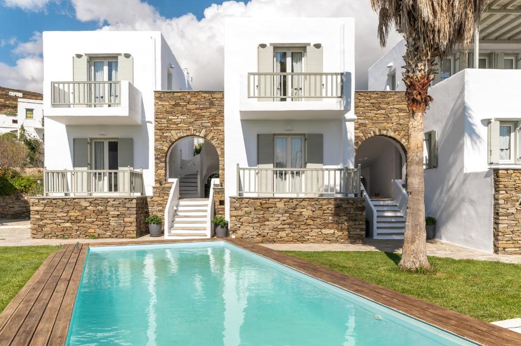 The swimming pool at or close to Ninemia Suites Tinos Superior 102