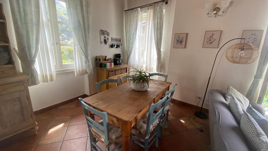 Posedenie v ubytovaní Il Mulino di Hotel Villa Aurora