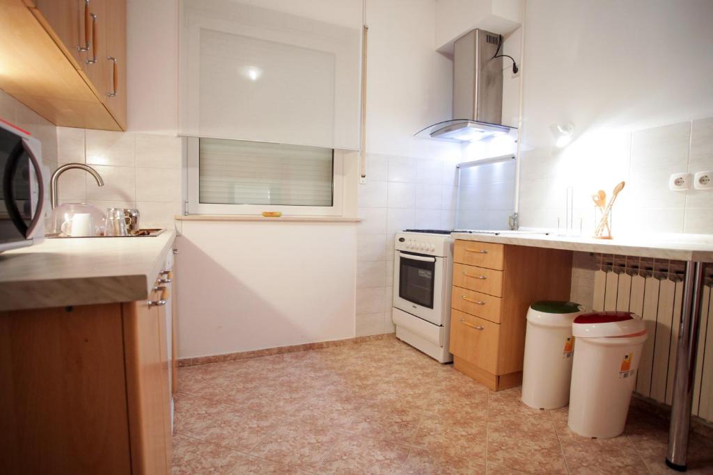 Kuchnia lub aneks kuchenny w obiekcie Bonus Apartments