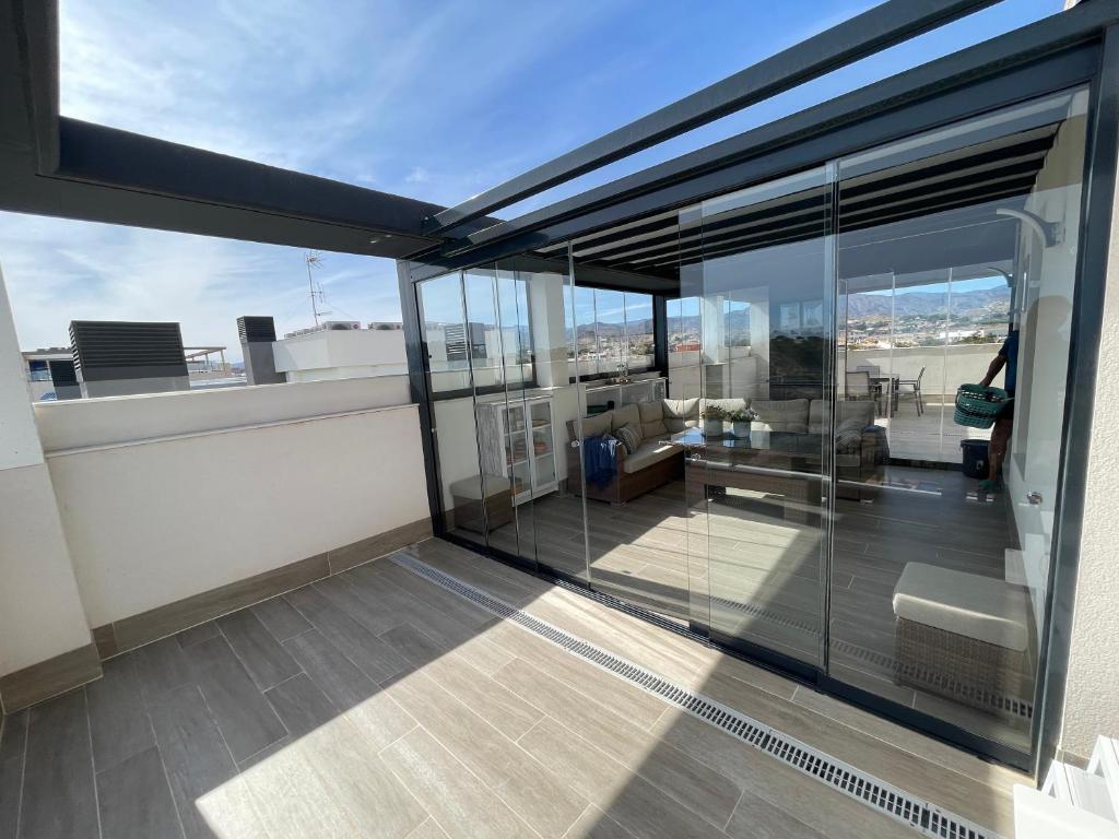 Balkón alebo terasa v ubytovaní BM5A, Gran ático duplex con dos terrazas cerca el mar