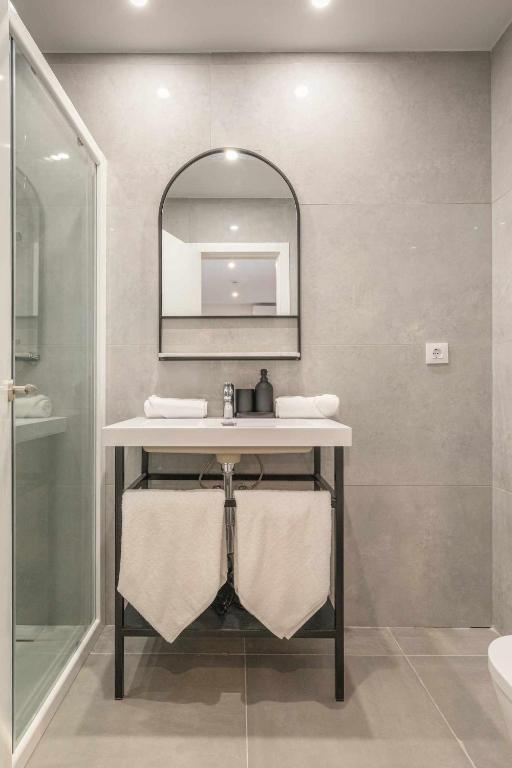 ISG Apartments Cuna - Resim 28