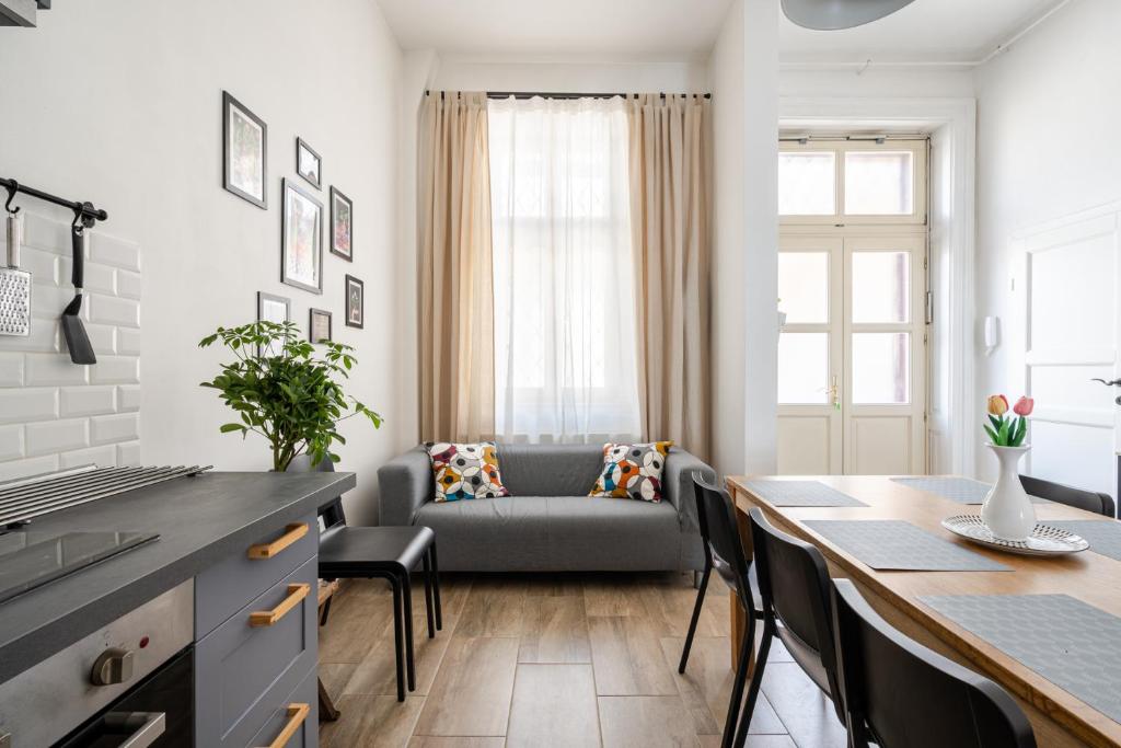 Sunny Colors Apartment 1073 Budapest, 70 Dob utca kép - 1