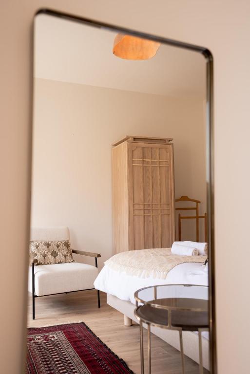 Posteľ alebo postele v izbe v ubytovaní La Suite du 10 - Nice studio with view on the Canal and the Castle