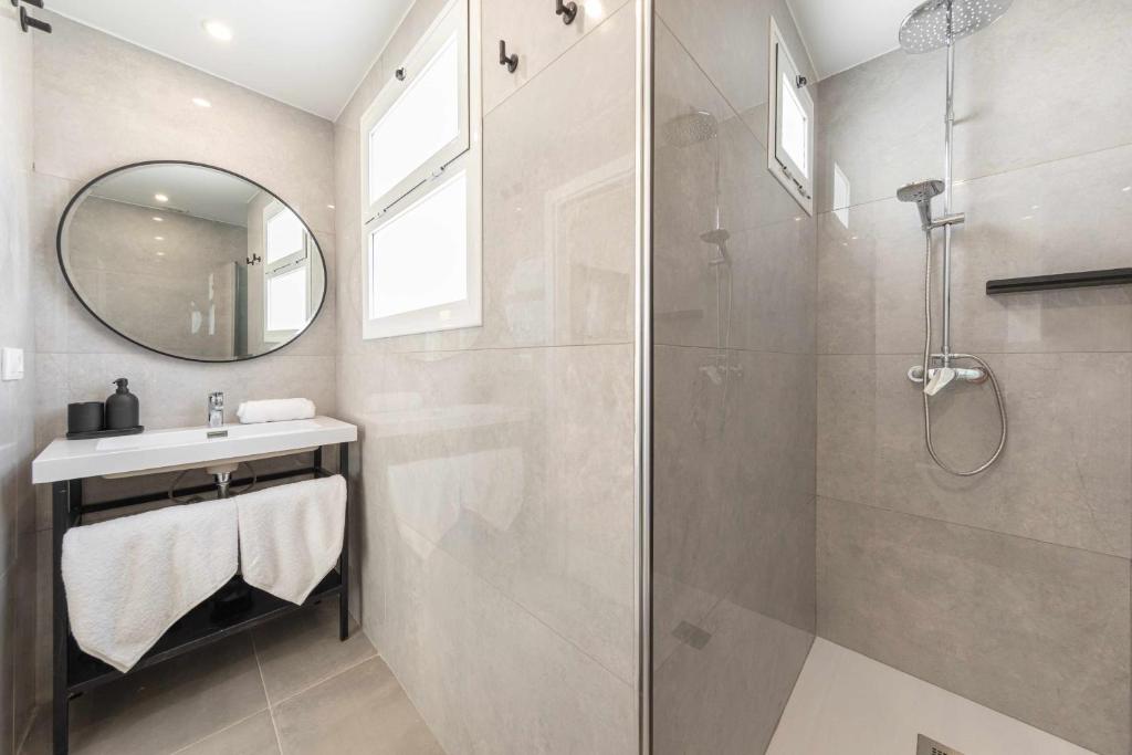 ISG Apartments Cuna - Resim 22