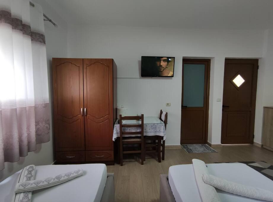 Dona's Studio Apartment - Imazhi 9