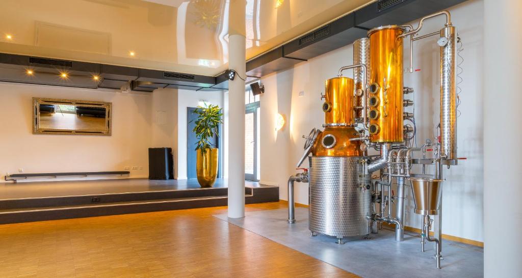 Victor's Residenz-Hotel Berlin Tegel - Resim 27