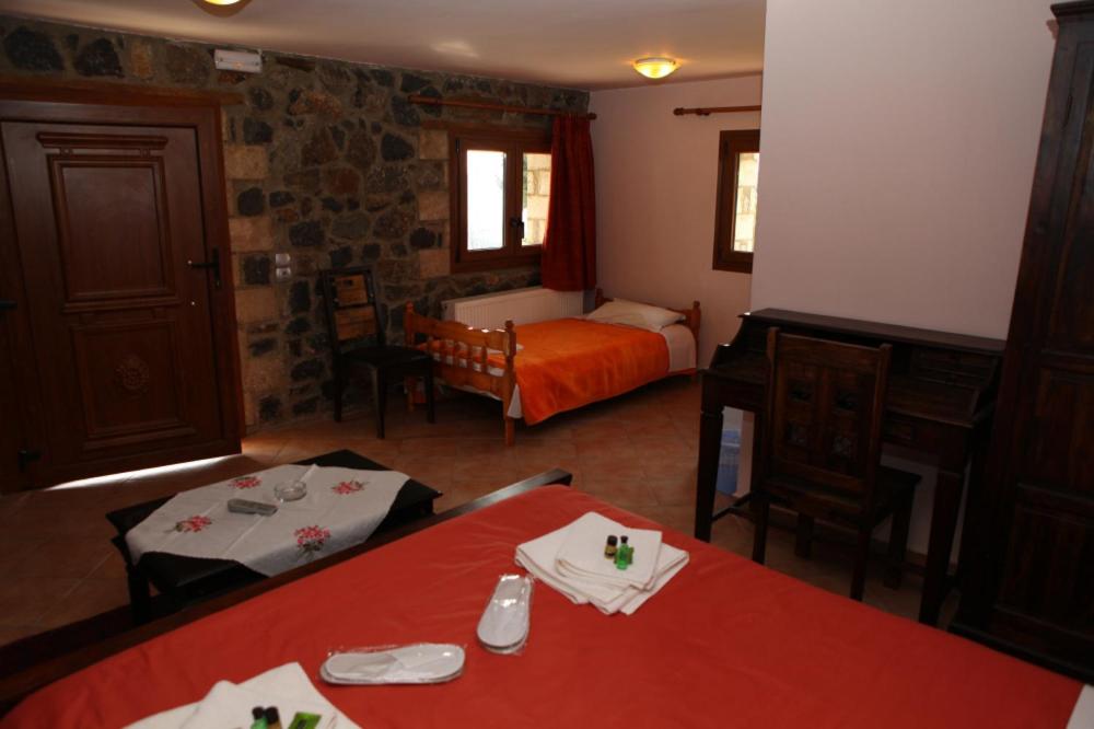 Pasithea Mountain Chalet - Basic Triple Room