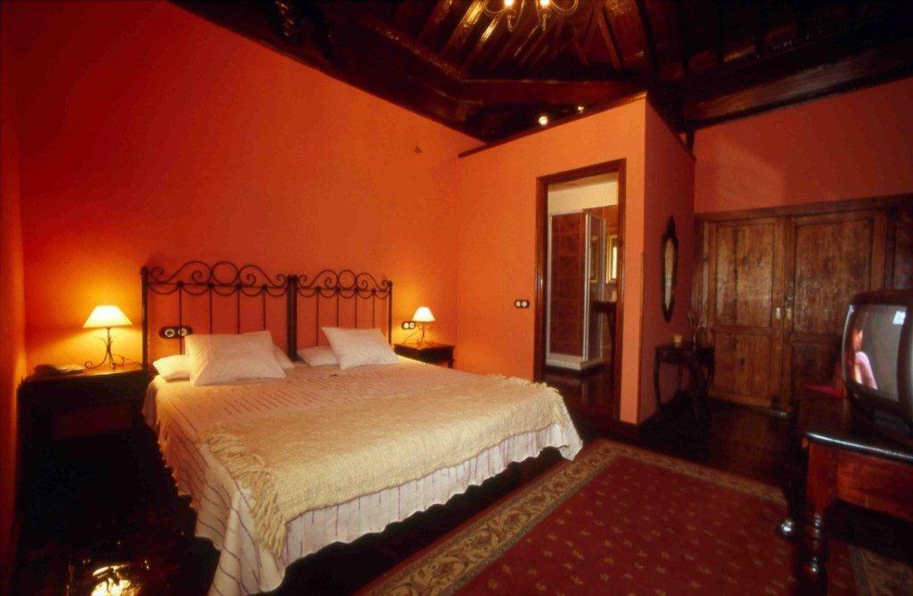 Postel nebo postele na pokoji v ubytování Hotel Rural Orotava