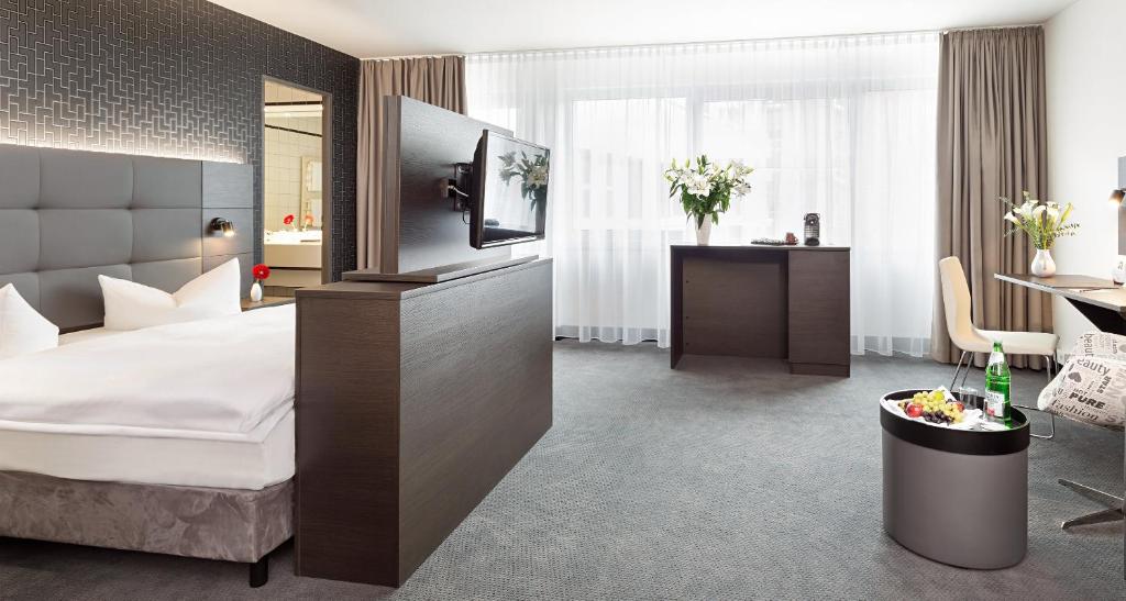 Victor's Residenz-Hotel Berlin Tegel - Resim 15