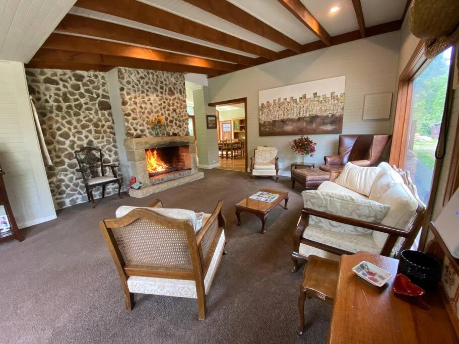 Χώρος καθιστικού στο The Barn, Bowral