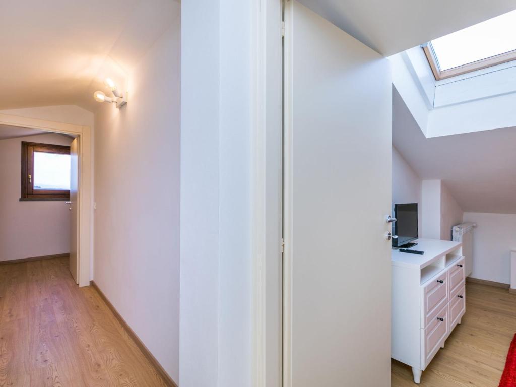 A kitchen or kitchenette at Holiday Home Melograno-2 by Interhome