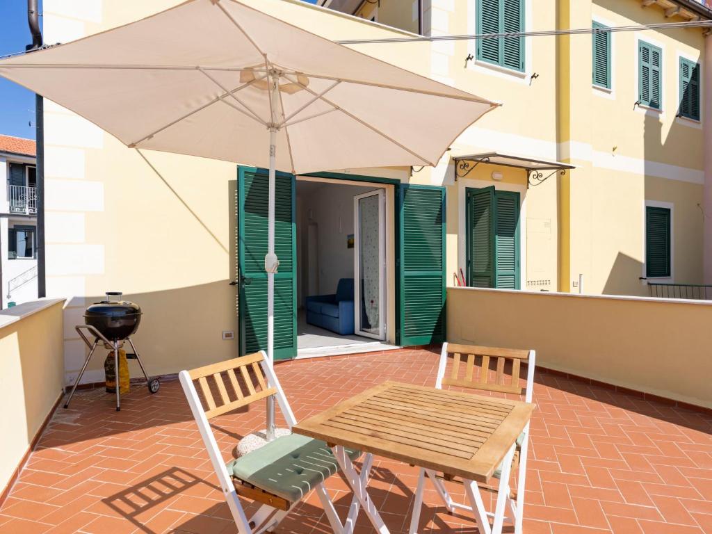 Balkón alebo terasa v ubytovaní Apartment Origano by Interhome