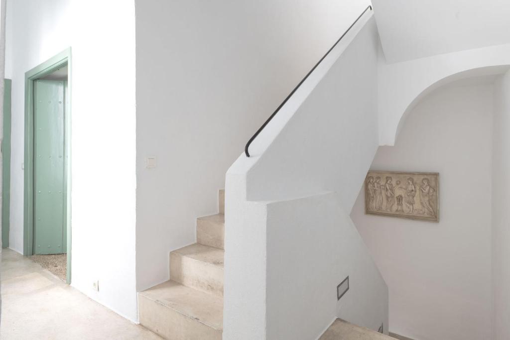 Hommyhome Castellar Luxury