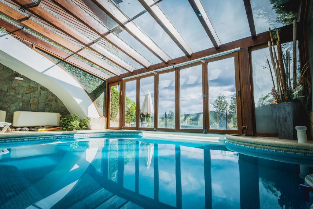 A piscina localizada em Bungalows Buena Vista ou nos arredores